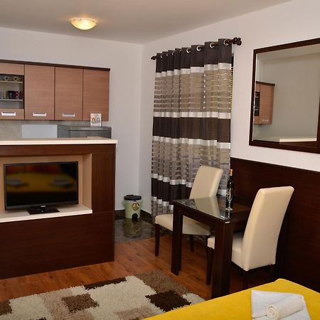 Apartments Leo Trebinje Quarto foto