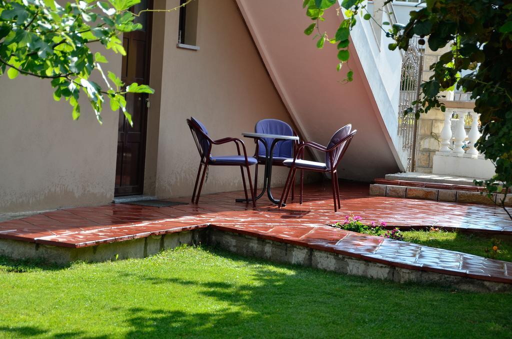 Apartments Leo Trebinje Quarto foto